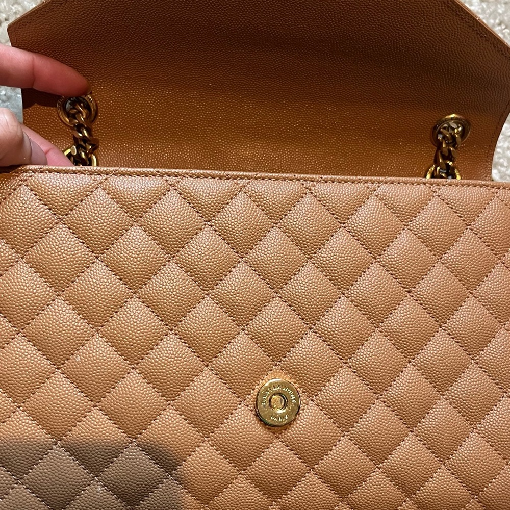 YSL envelope triquilt shoulder bag in grained leather medium size - Picture 7 of 16